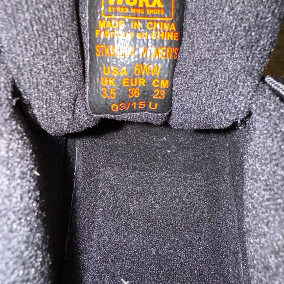 Red wing safety shoes - Picture 5 of 8